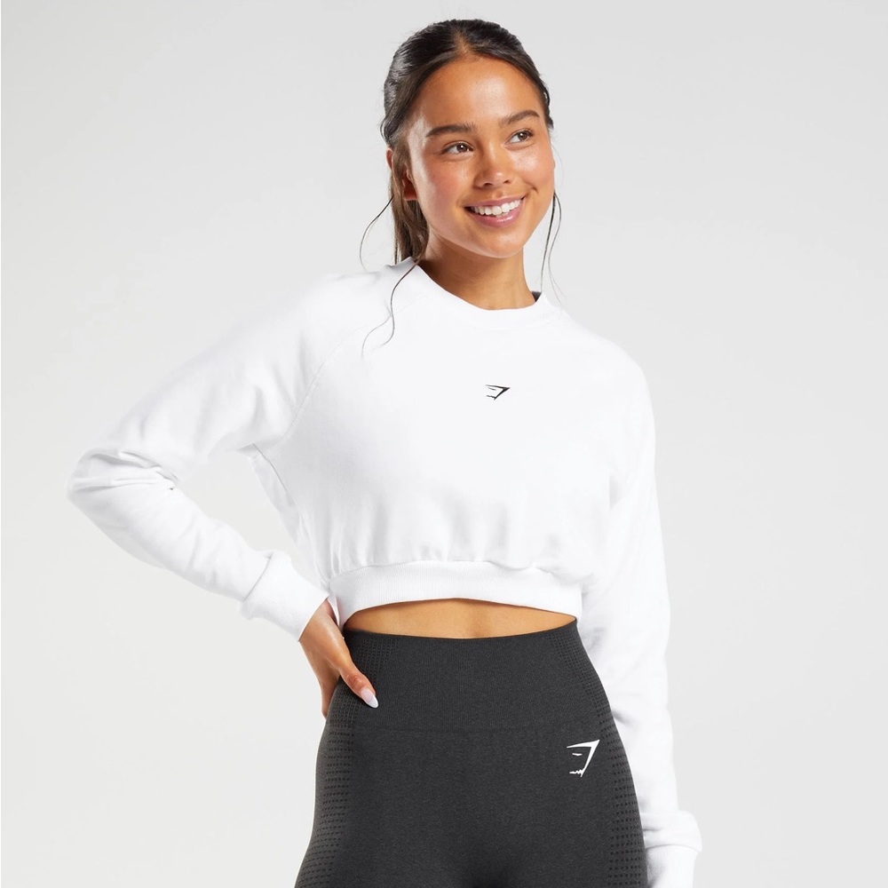 GYMSHARK TRAINING CROPPED SWEATER